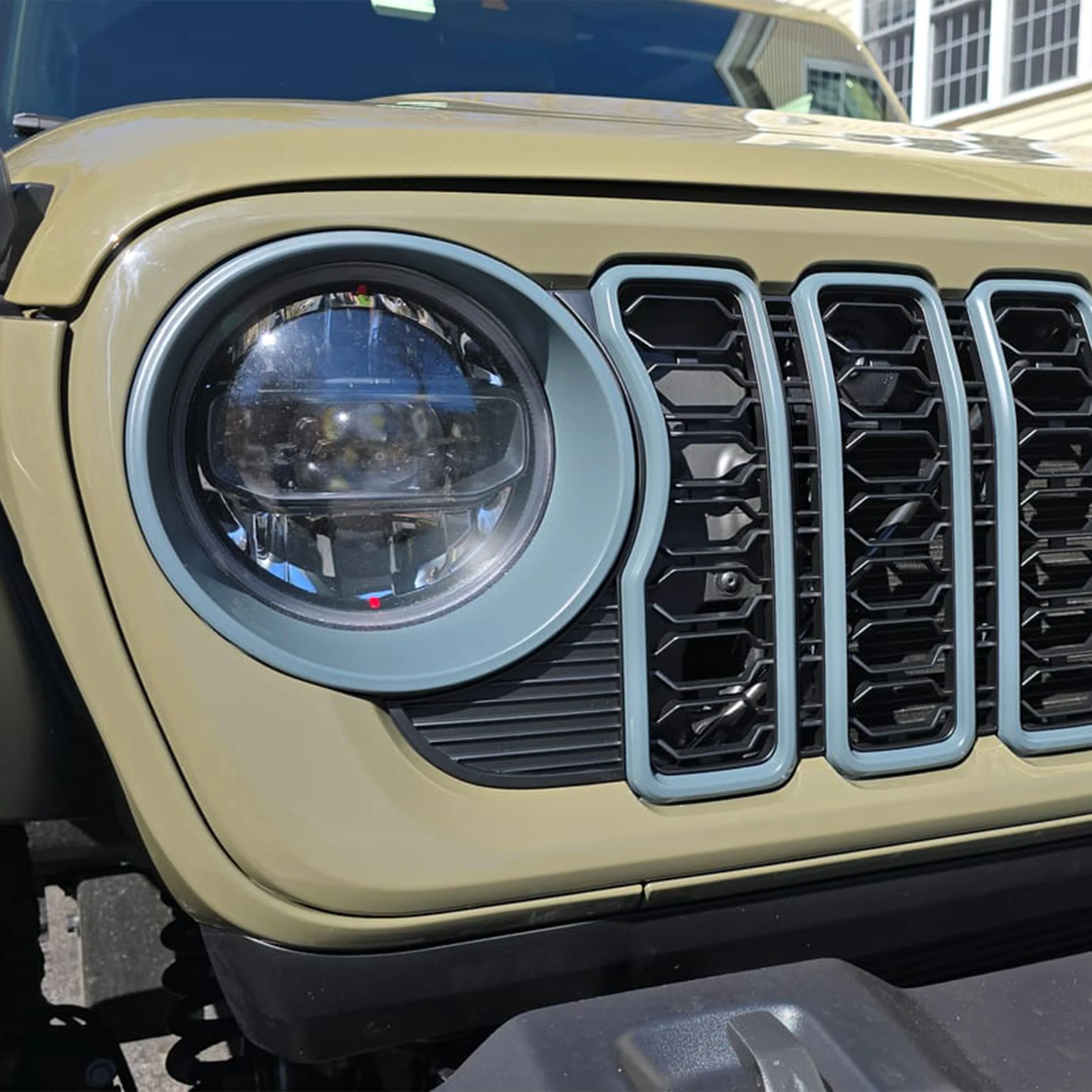 Updated Grille (Fits JL/JT 2018 - 2026) - Image 5
