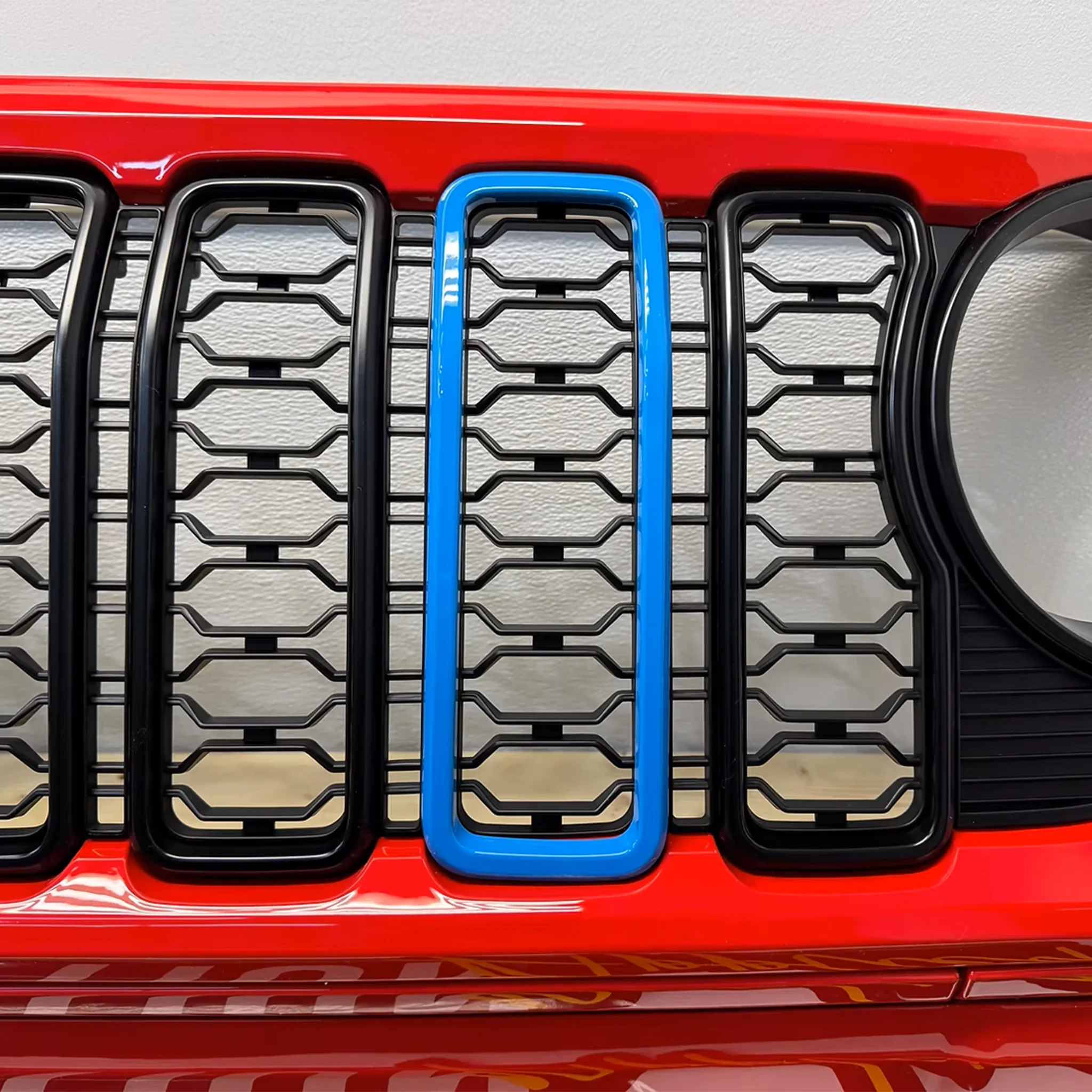 Aftermarket (Single) Stick-on Slot Grille Trim - Image 6