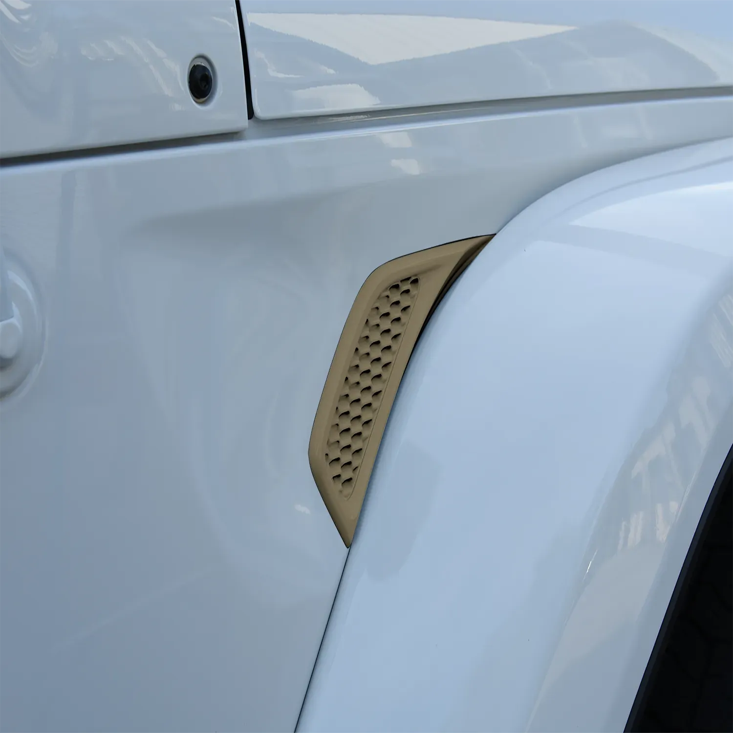 Distinction® Fender Vents Hydrographics JL/JT
