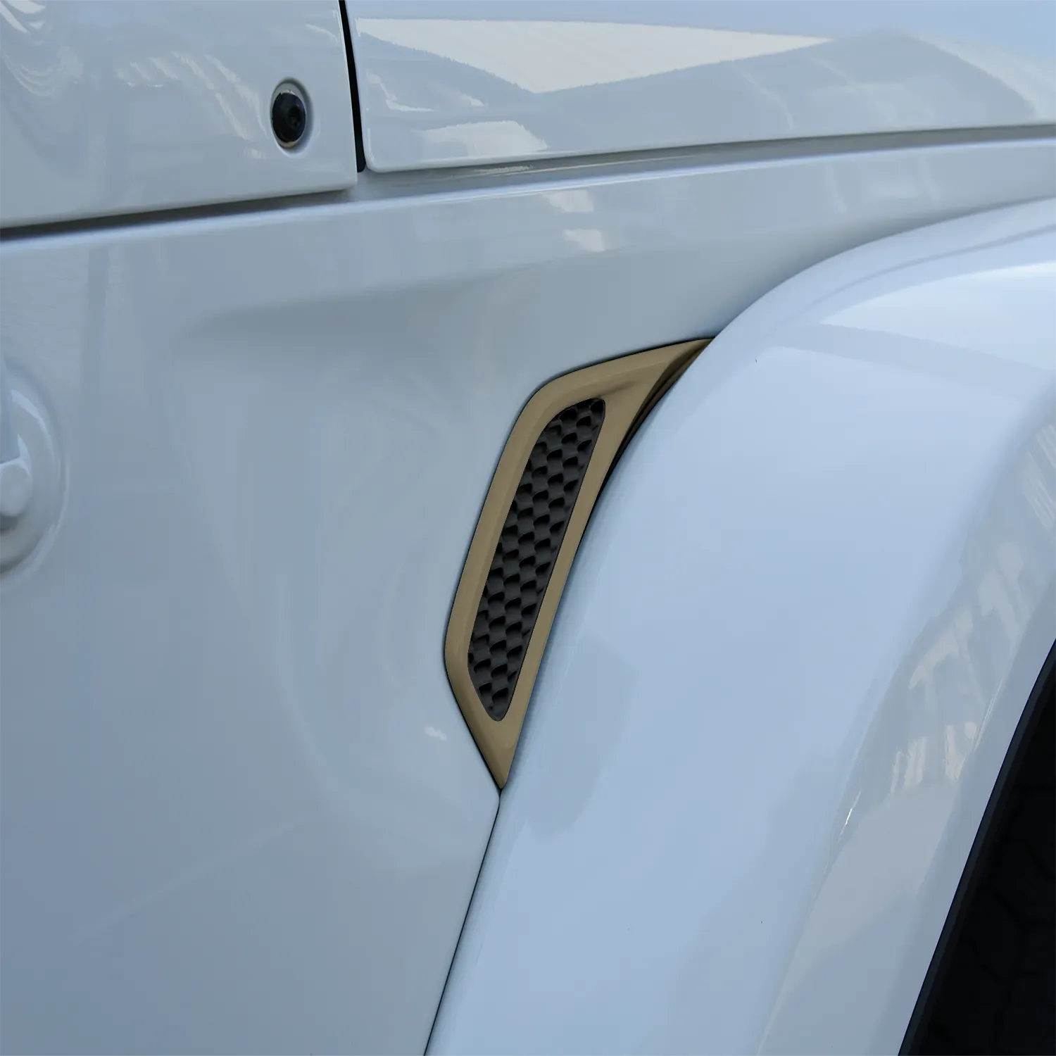 Fender Vents Single or Two-Tone Painted (Fits JL/JT)