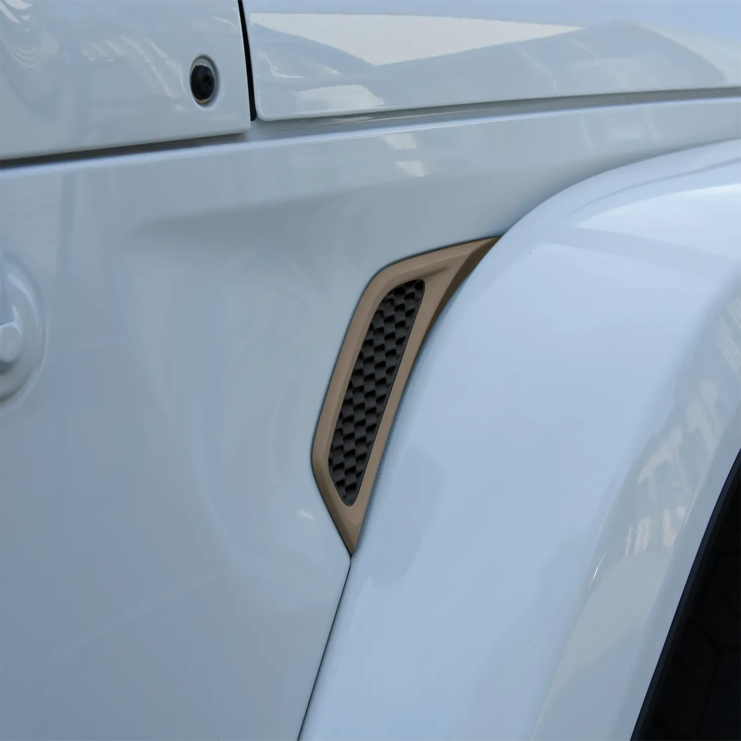 Fender Vents Single or Two-Tone Painted (Fits JL/JT)