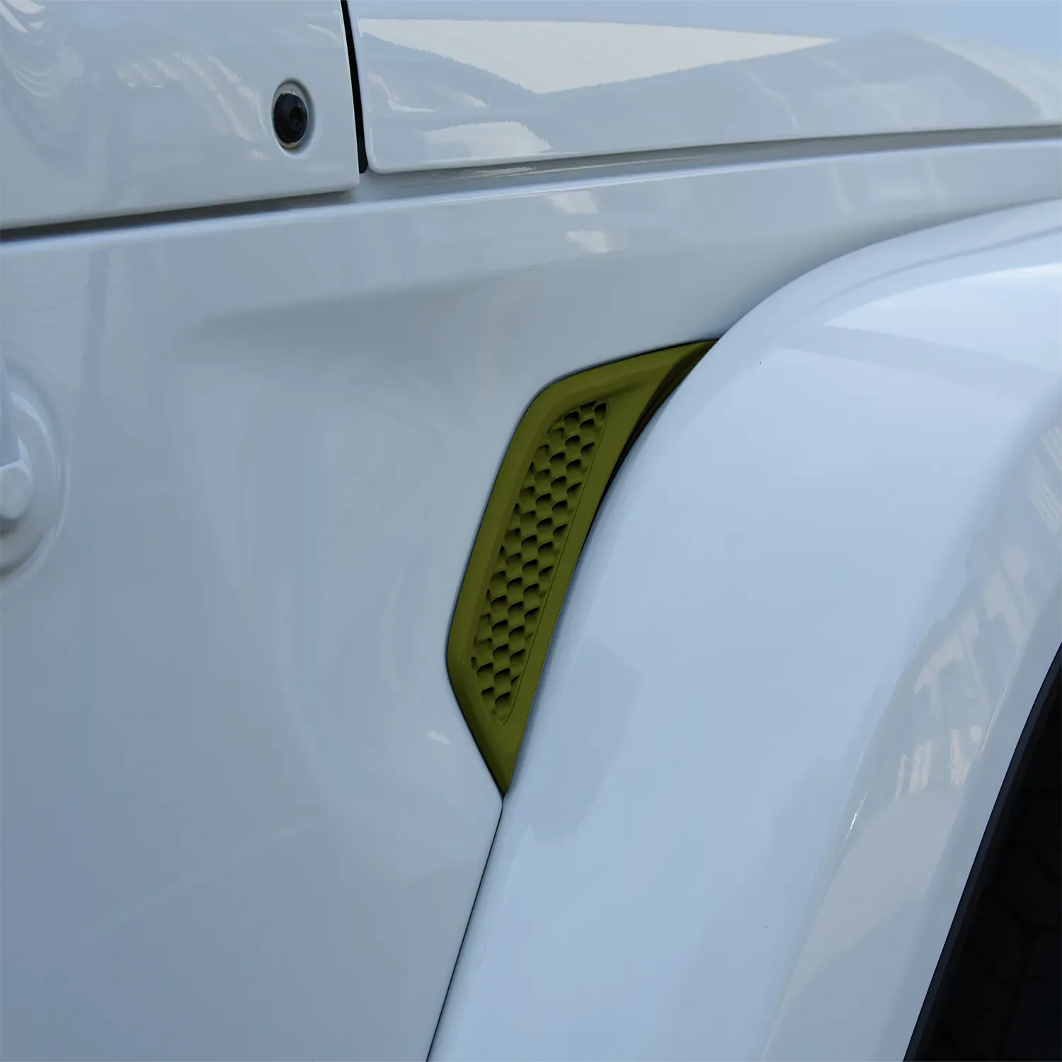 Fender Vents Single or Two-Tone Painted (Fits JL/JT)