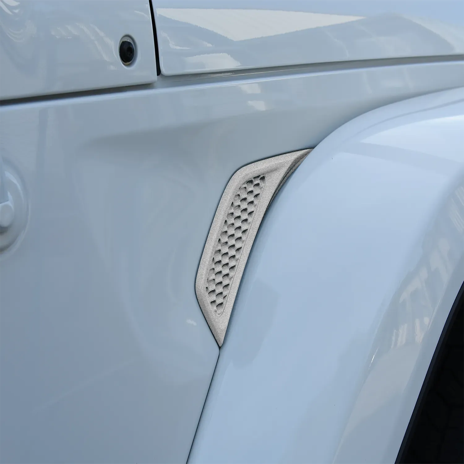 Fender Vents Single or Two-Tone Painted (Fits JL/JT)