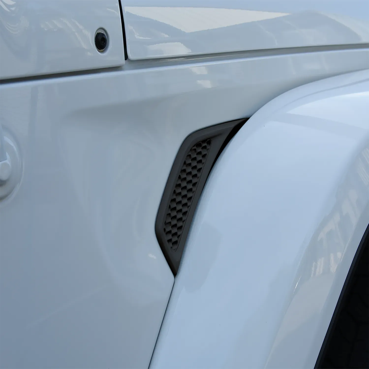 Fender Vents Single or Two-Tone Painted (Fits JL/JT)
