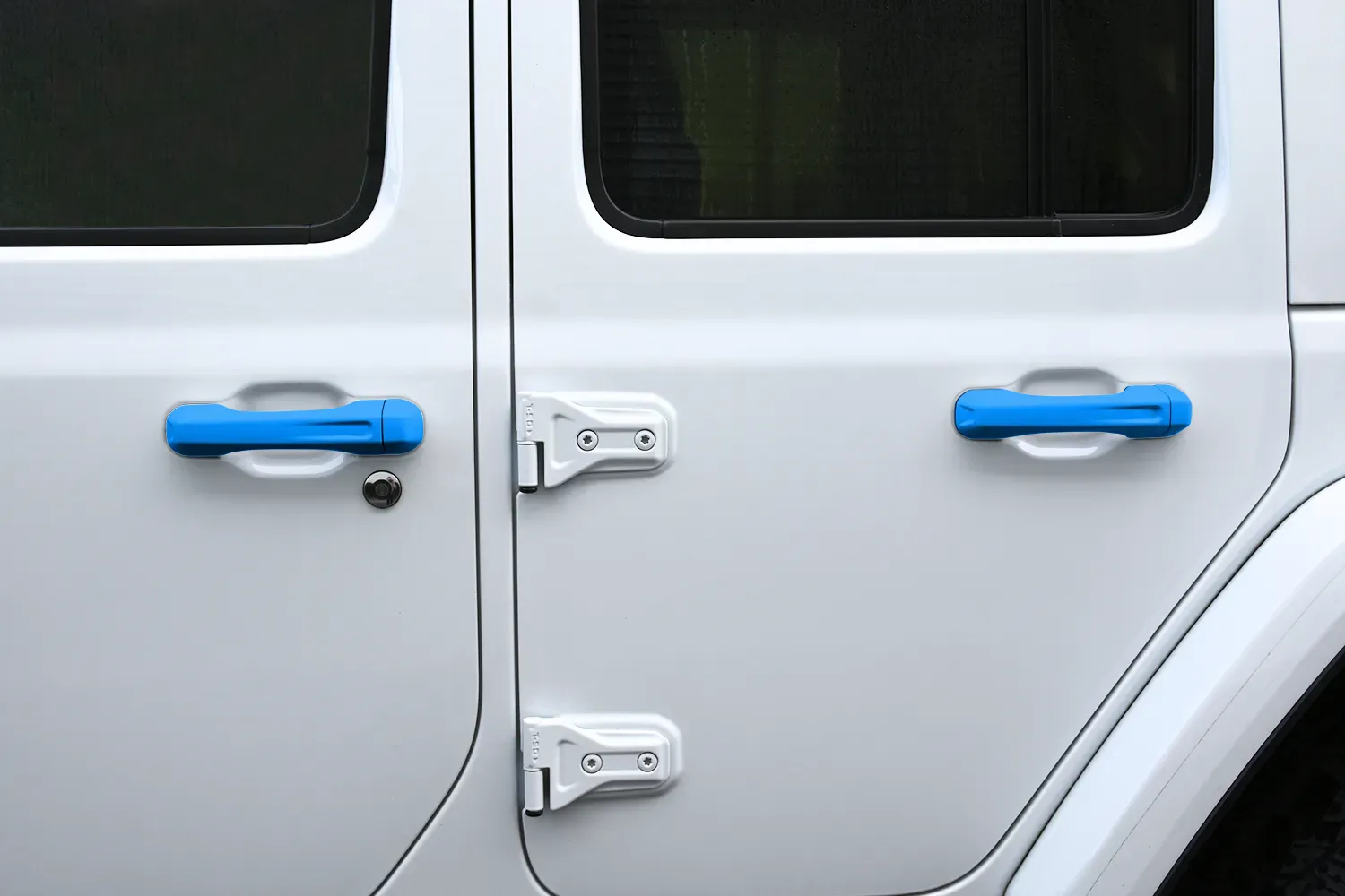 Fits Gladiator JT - Standard Entry Color-Matched Door Handles (4 Handles, No Buttons)