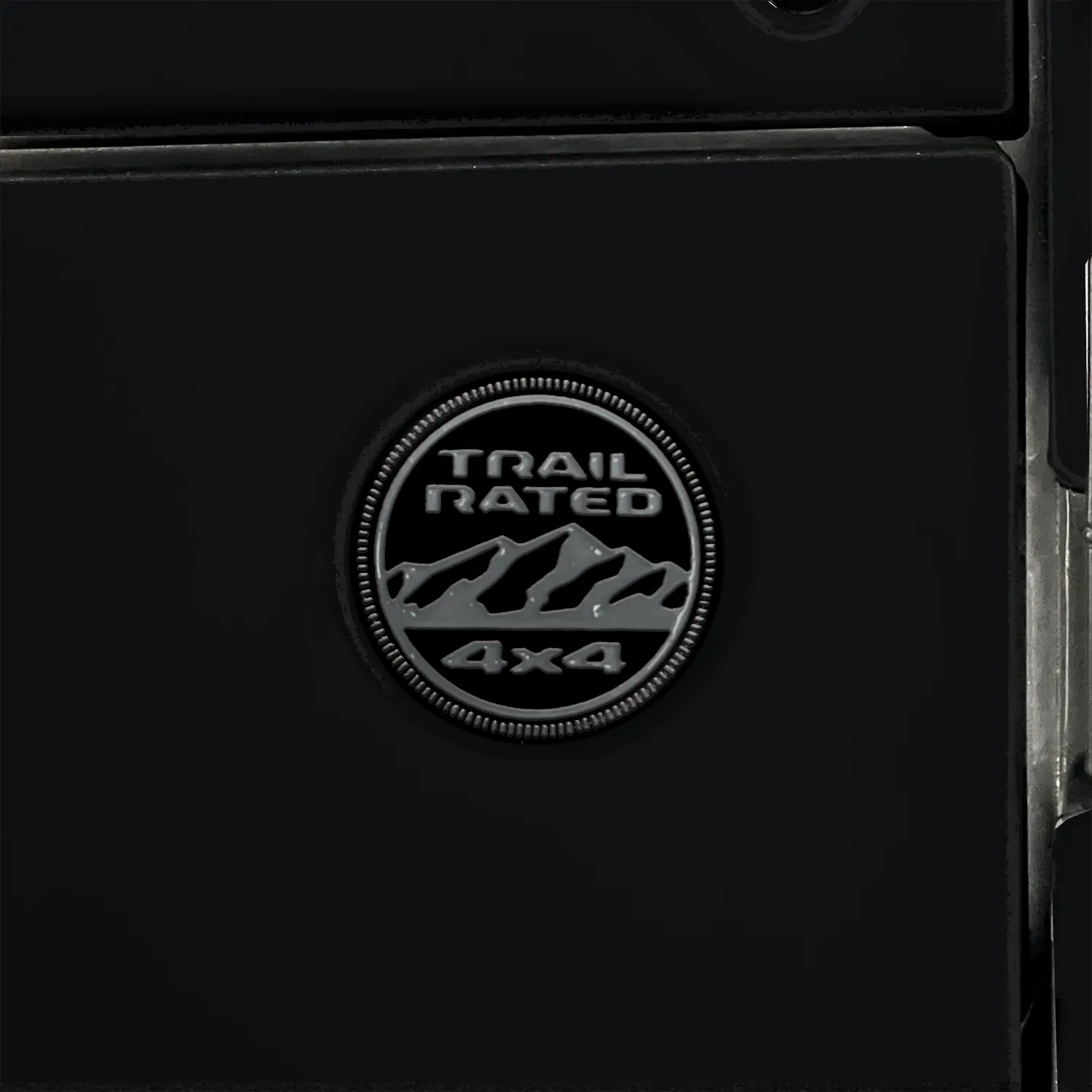 Custom Painted Trail Badge (Fits JL/JT/JK)