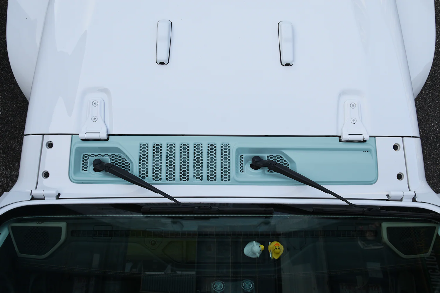 Cowl Wiper Panel Painted OE Color (Fits JL/JT 2018-2026) - Image 25