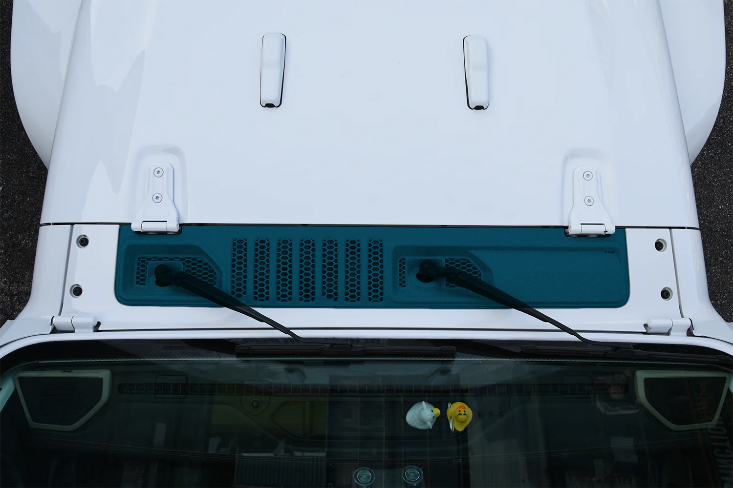 Cowl Wiper Panel Painted OE Color (Fits JL/JT 2018-2026) - Image 27