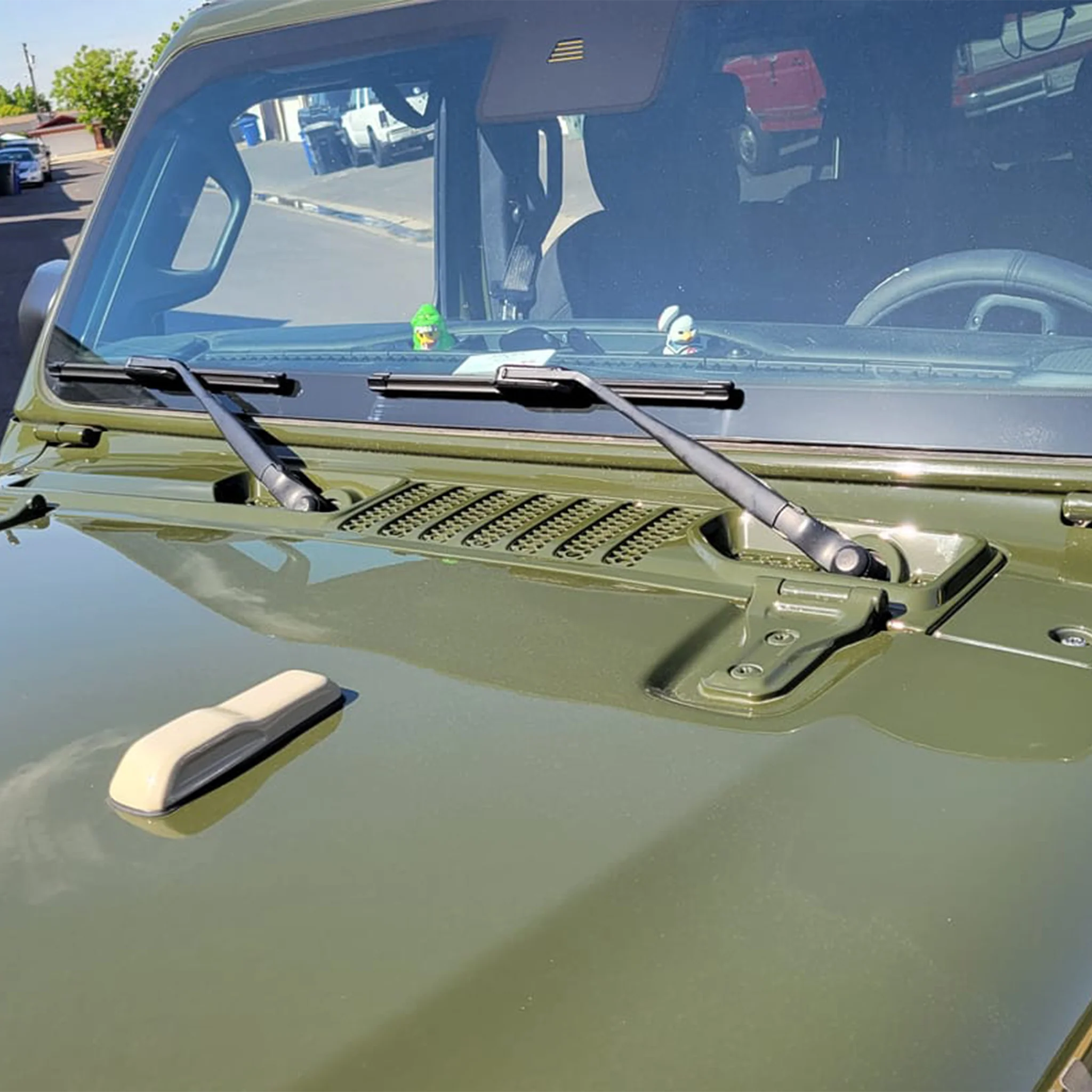 Cowl Wiper Panel Painted OE Color (Fits JL/JT 2018-2026) - Image 8