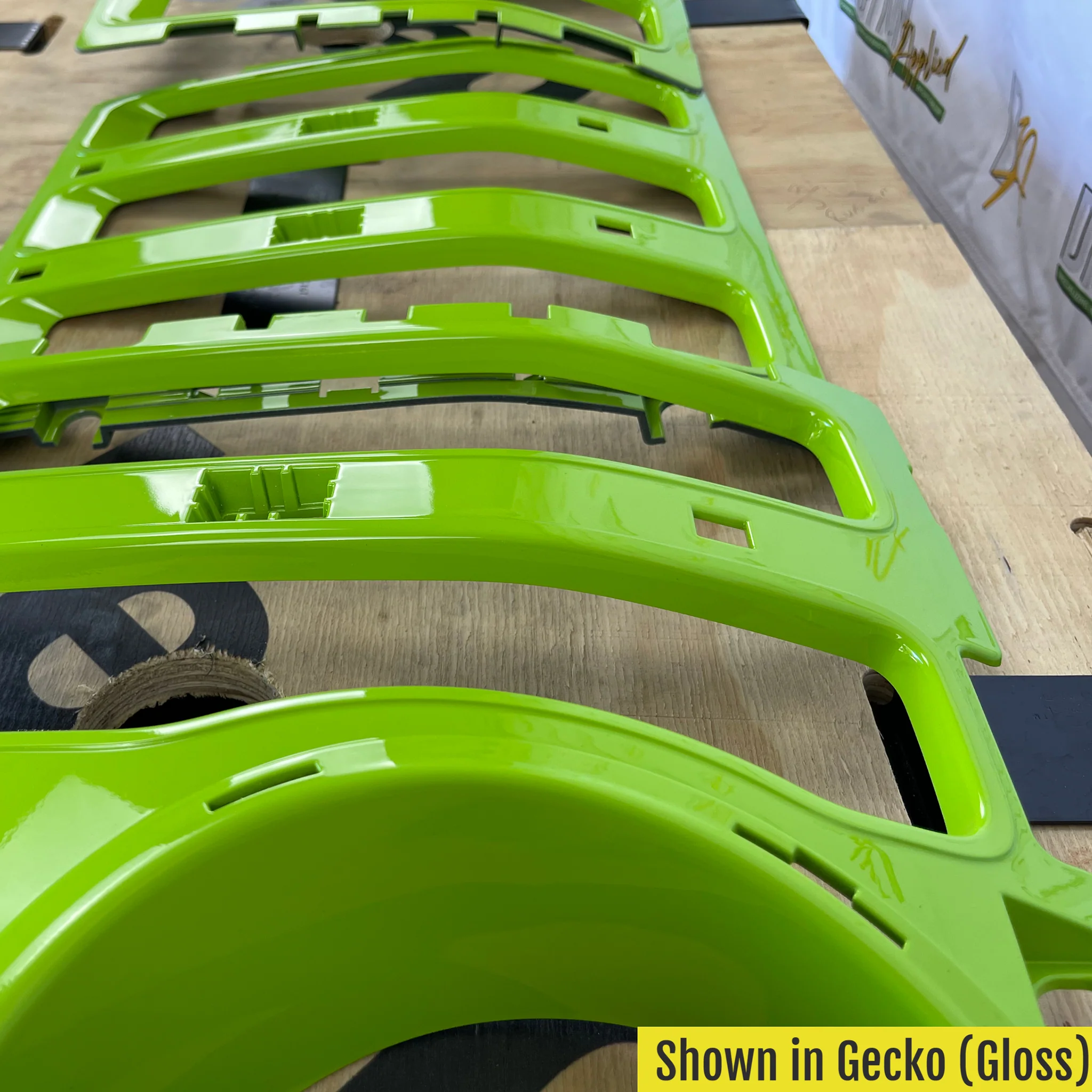 Classic Grille Trim Factory Color Painted (Fits JL/JT, 4XE, 392 Models 2018-2023) - Image 9